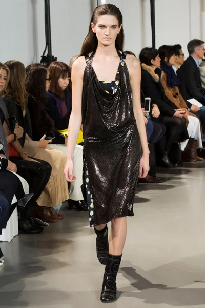 Look 26